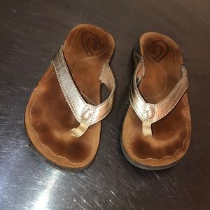 OluKai Gold FlipFlops